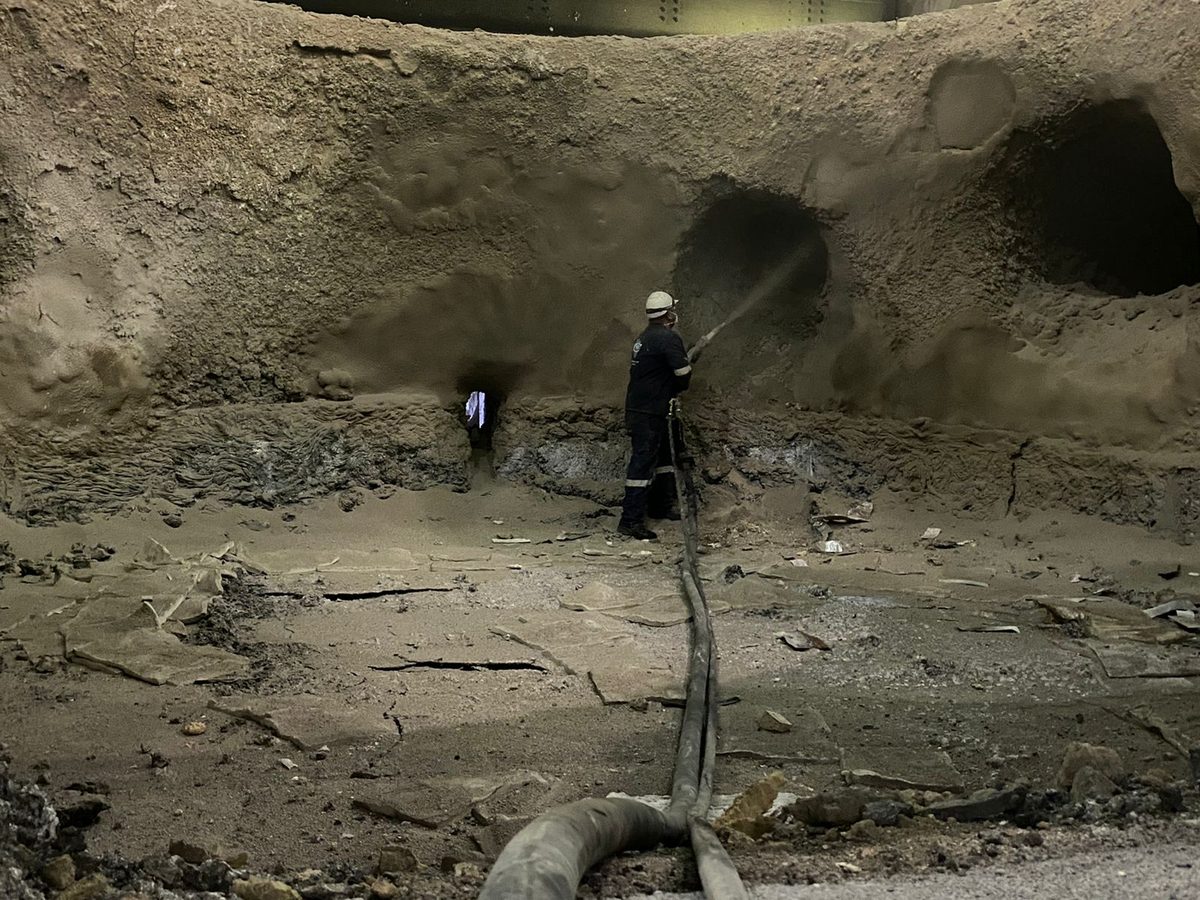 Gunned refractory lining inside a large industrial vessel